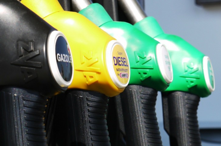 Ricordate ancora a quanto ammontava l'importo usuale del vostro rifornimento di carburante prima del 2002?