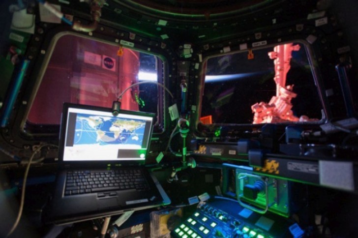 13. Zo ziet het eruit in het Internationale Ruimtestation!