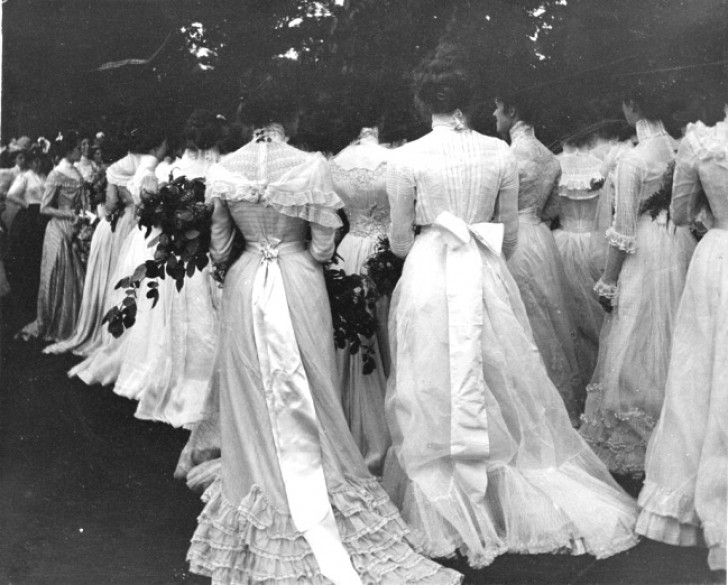 Eine pompöse Zeremonie 1895.