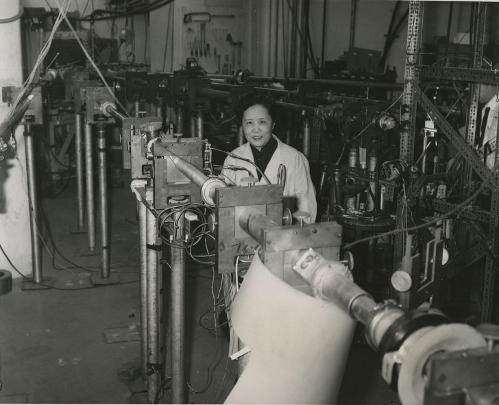 6. 1950: La dottoressa Chien-Shiung Wu scopre in fisica la legge di parità