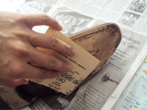 2. Rub sandpaper on the soles of your old shoes to give them a rough surface that will keep you from slipping.
