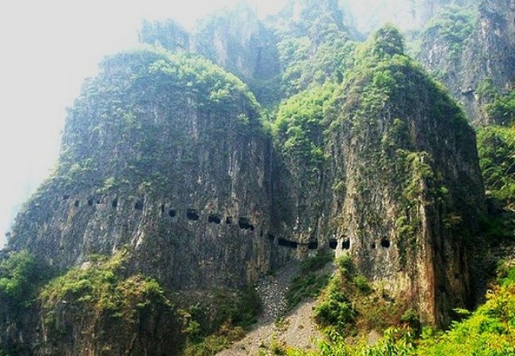 1. Le tunnel Guoliang, Chine
