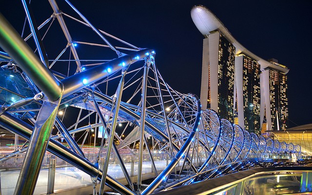 8. Ponte Helix, Singapore