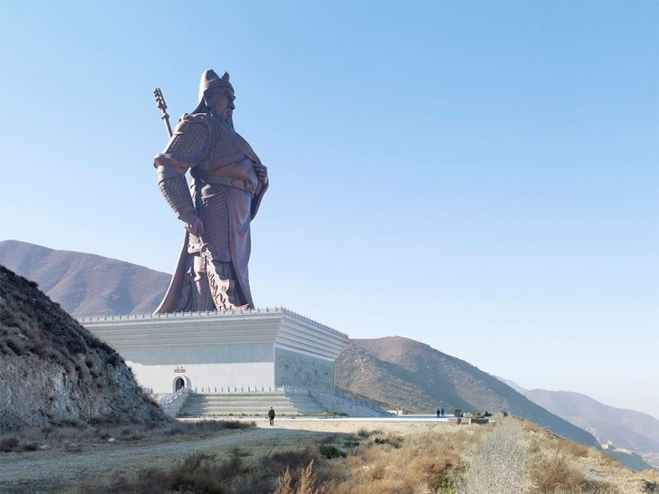 Guan Yu Statue. Yuncheng, China, 80 m. Gemaakt in 2010.