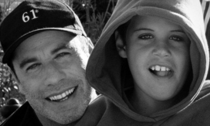 Jett Travolta est mort le 2 janvier 2009. Très tôt, il avait souffert d'autisme et à l'âge de 2 ans il avait eu le syndrome de Kawasaki.