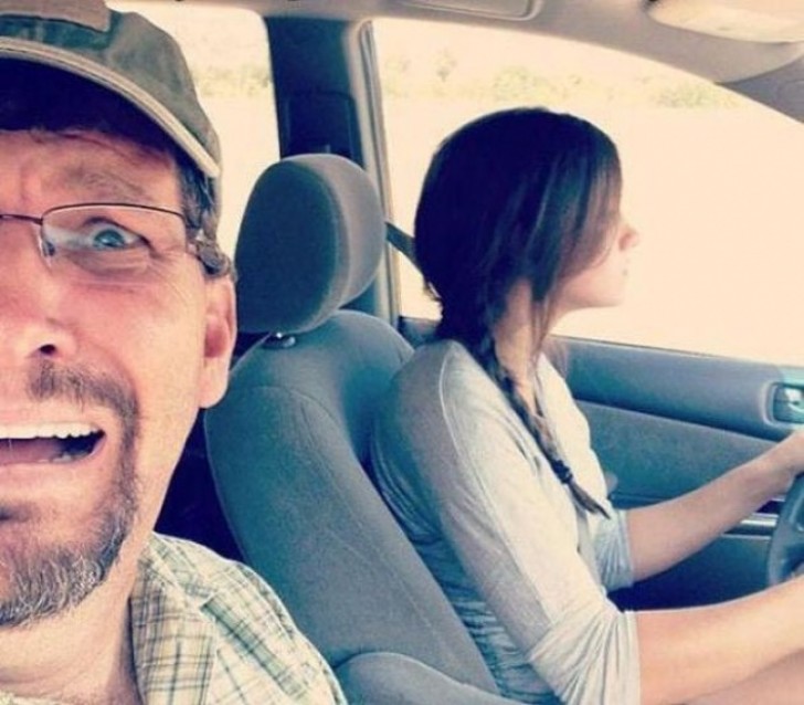 3. La reazione di mio padre alla prima lezione di guida con mia sorella...