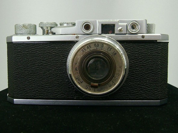 Le premier appareil photo Canon.