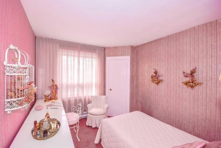 The woman's daughter remembers that her father specifically asked her mother not to use the pink in the bedroom. So the woman made up for that in the guest room ...