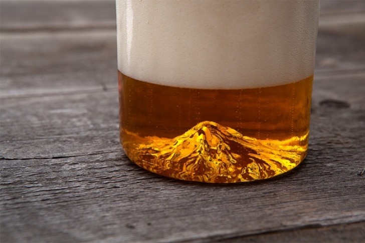20. Mountain beer mug.