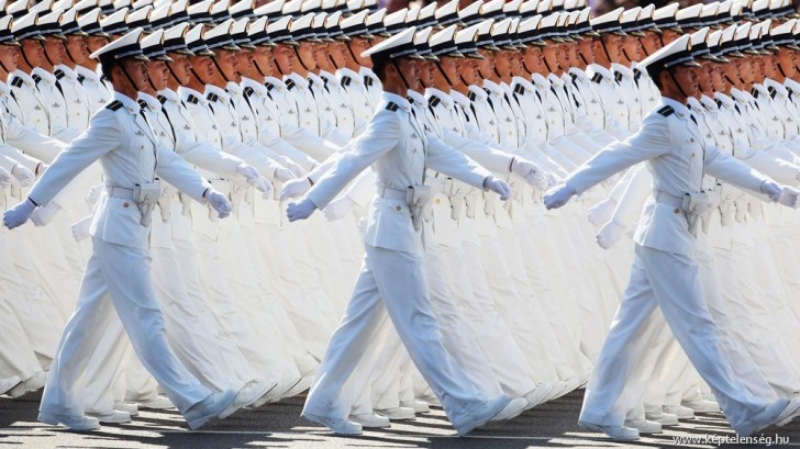 4. The incredible synchronicity of a military parade.... (Beijing, China)