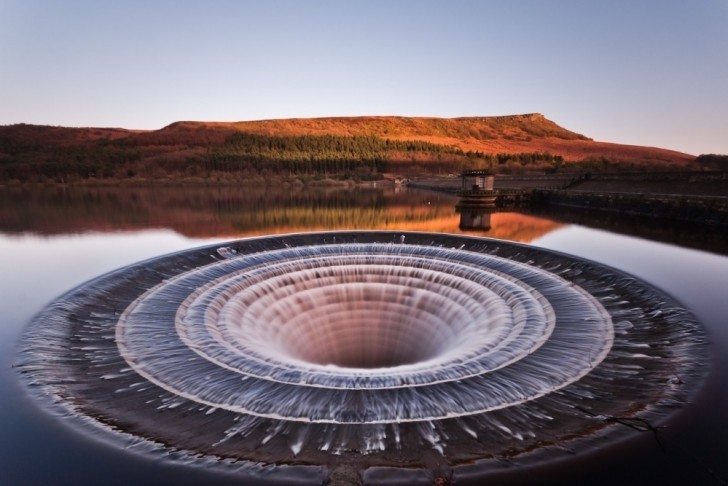 6. At the Ladybower Reservoir, you can watch its fantastic drainage system in action.