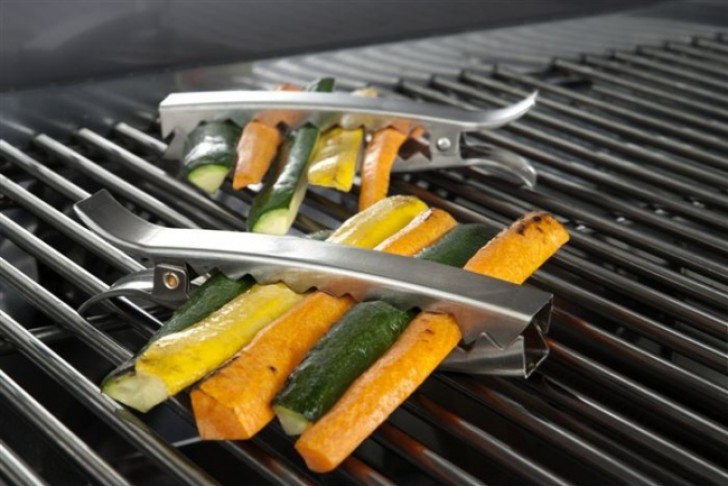 5. Barbecue Grill Clamps to easily grill everything all at once!