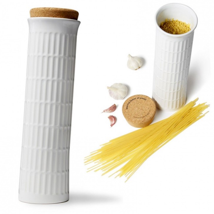 The Leaning Tower of Pasta - Spaghetti Storage