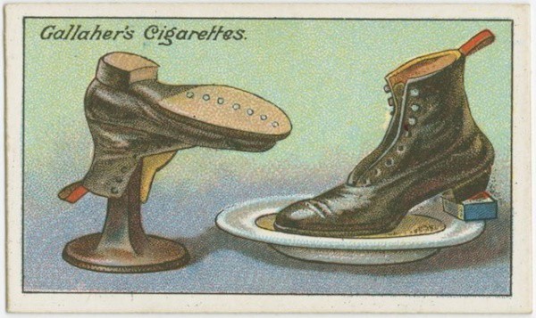 Stop leather shoes from squeaking by placing the bottom of the shoes in an oil-filled plate.
