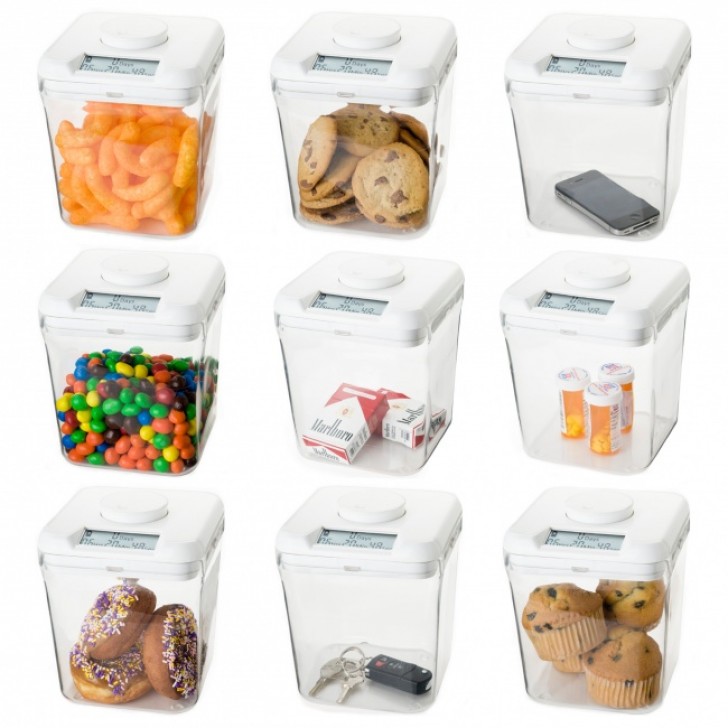 16. Containers with a programmed opening time to eliminate temptations or to keep objects safe.