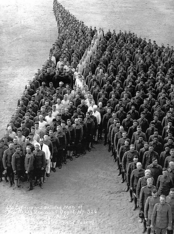 12. Ein lebendes Gemälde, New Mexico, 1915.