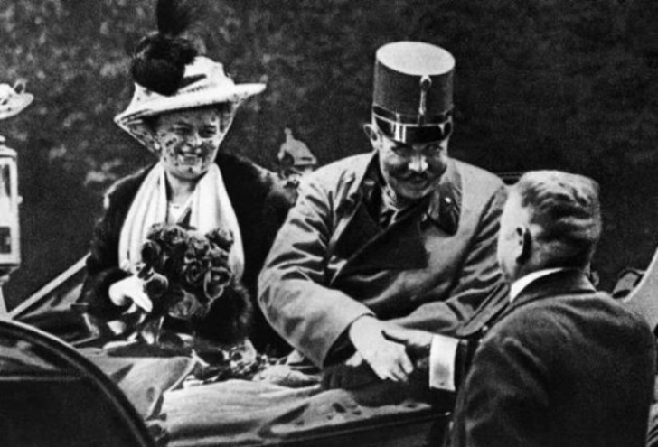 14. Archduke Francis Ferdinand with his wife, on the day of his assassination in Sarajevo in 1914.