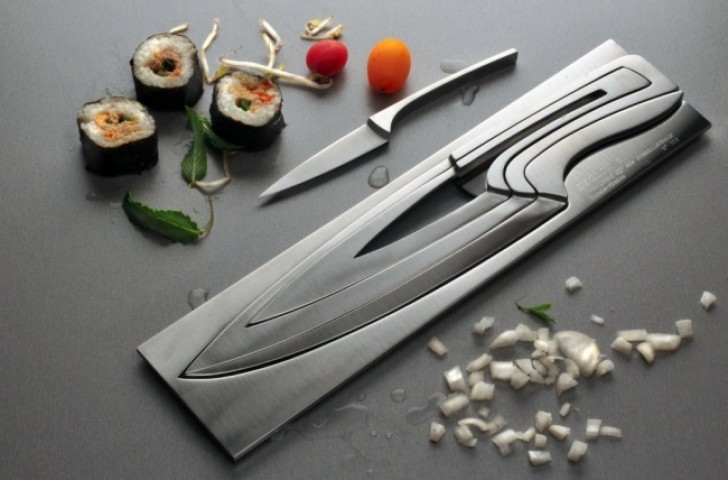15. Deglon Meeting Knife Set of stainless steel knives