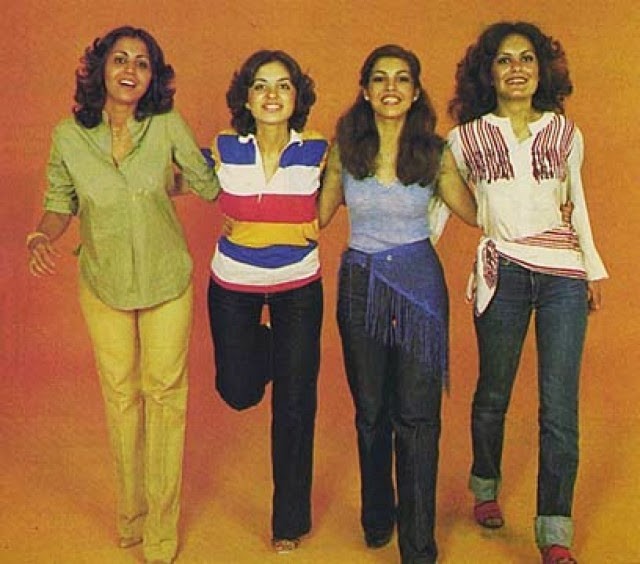 Abr die Zeichen stehen gut: Iranische Frauen wollen die Möglichkeit zurück, selbst zu entscheiden, was sie anziehen und wie sie sich schminken.