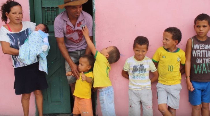 Desde o início eles fizeram um trato: se fosse menino o pai escolheria o nome, se fosse menina a mãe escolheria.