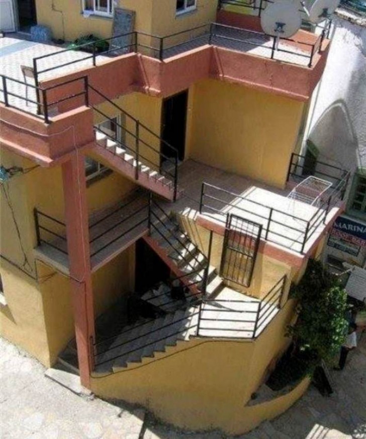 12. This architect could not resist and their love for stairways is clearly visible ...