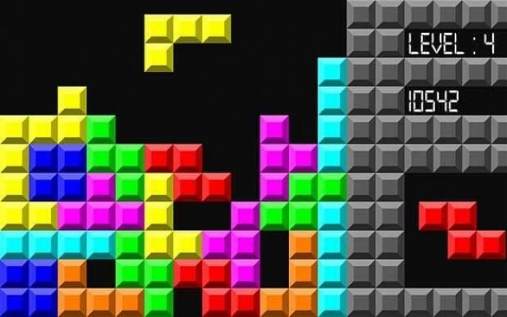 Tetris, het spel dat duizenden mensen meer dan tien jaar lang achter de schermen gekluisterd hield.