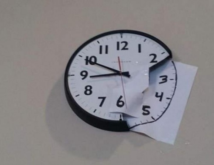 12. Y si falta parte de un reloj de pared, asi es como se puede remediar