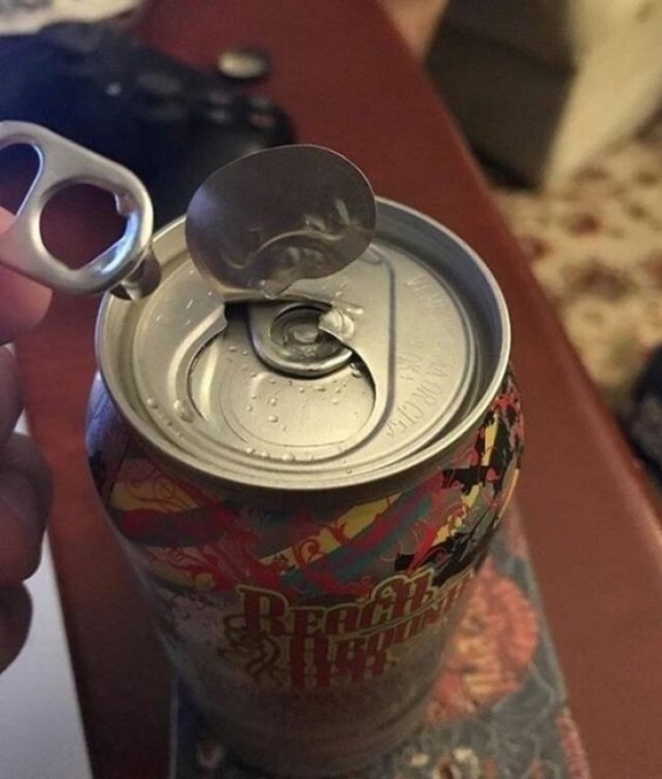 And they say .... you can open the can with a single gesture!