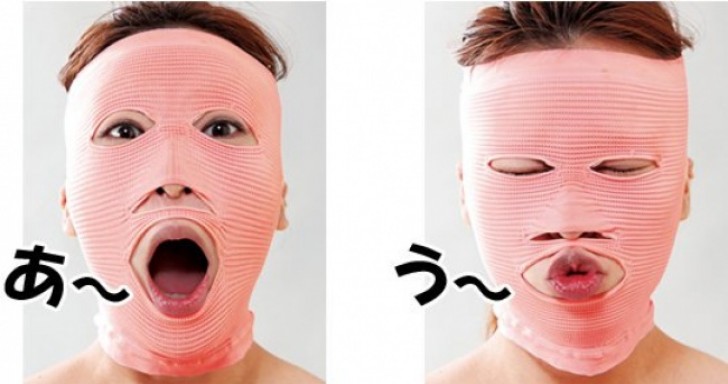 Ces masques élastiques réalisent une sorte de lifting facial.
