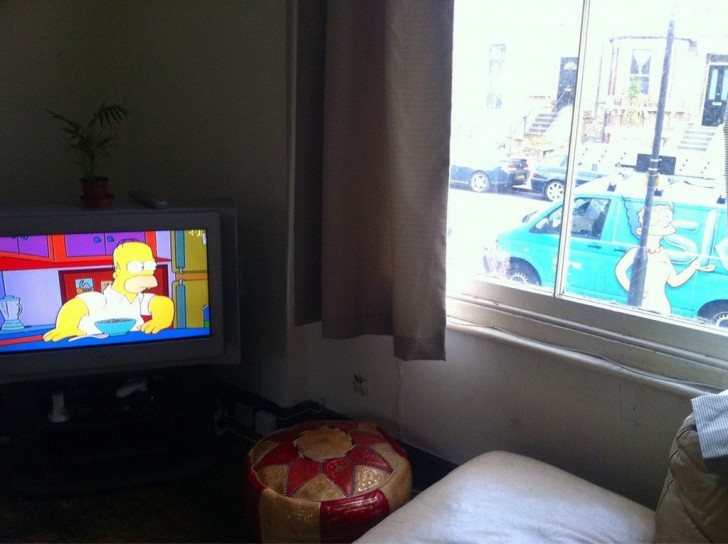 Homer aime toujours autant sa Marge!