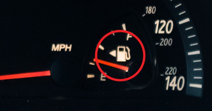 Gasoline indicator