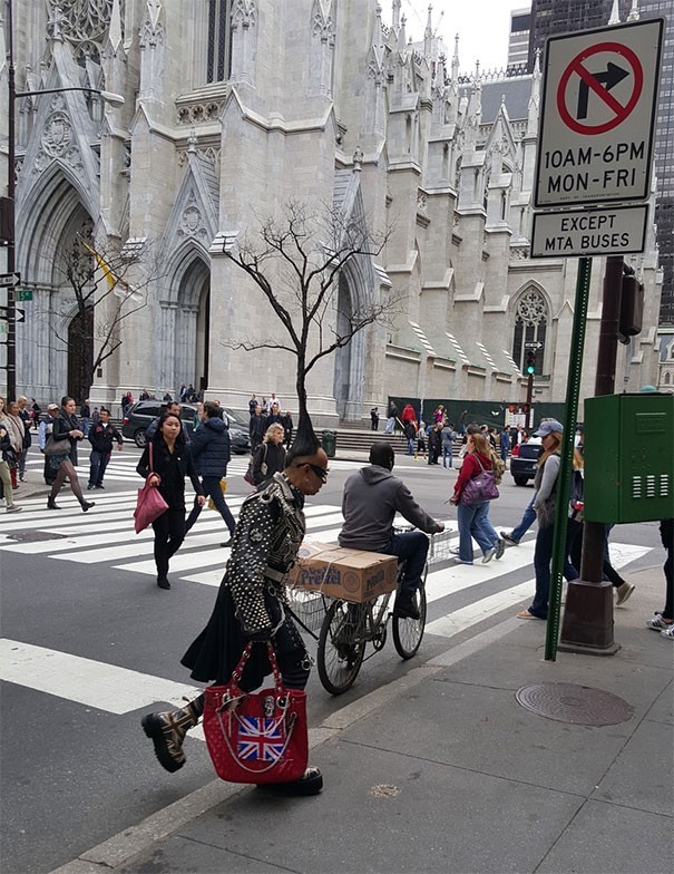 Un chapeau ou un arbre?