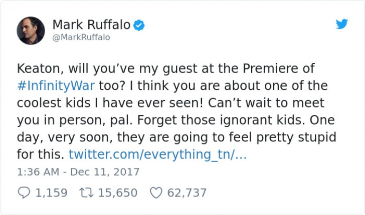 L'acteur Mark Ruffalo, qui l'invite à la première d'un de ses films pour le rencontrer personnellement...