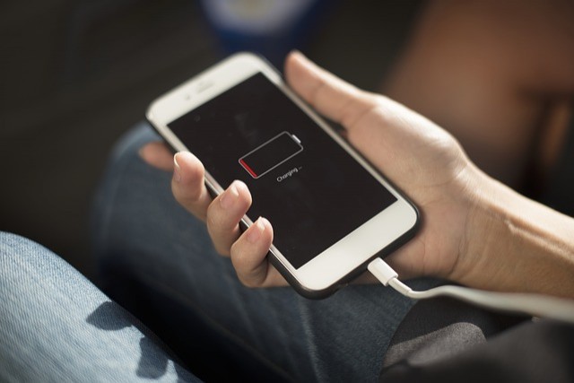 Quickly recharge a smartphone battery.