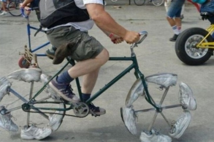15. How to reuse a bicycle without wheels? Let your bike wear shoes!