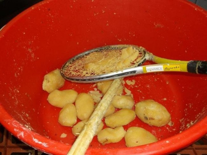 Crush boiled potatoes with a tennis racket.