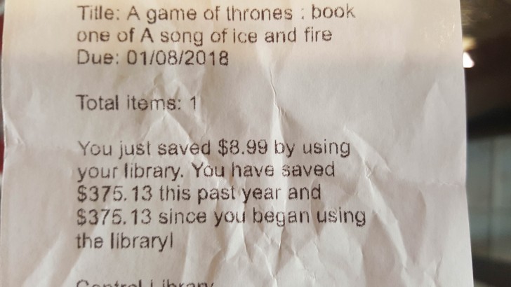 Deze bibliotheek geeft voor elk teruggegeven boek een ontvangstbewijs af waarop het bedrag wordt genoteerd dat zou zijn uitgegeven als de geleende boeken waren gekocht.