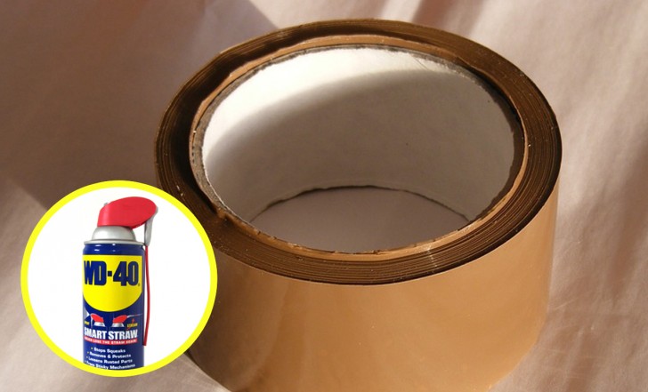 2. Les taches de ruban adhésif s'enlèvent facilement à l'aide d'huile lubrifiante.