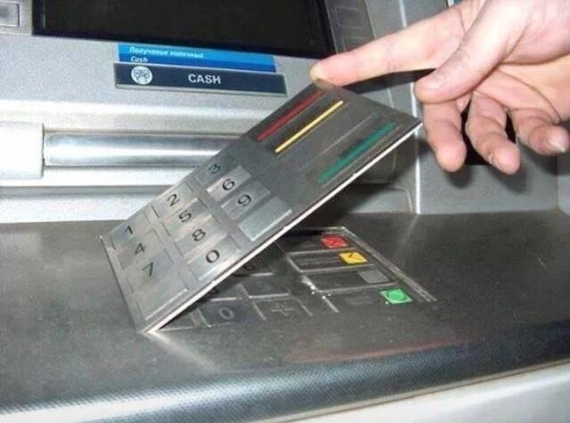 Vorsicht bei unbekannten Geldautomaten