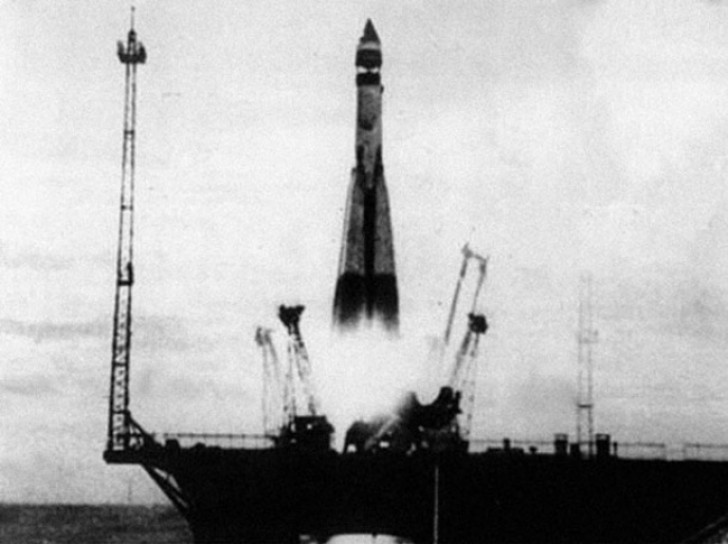 2. The launch of Sputnik 1