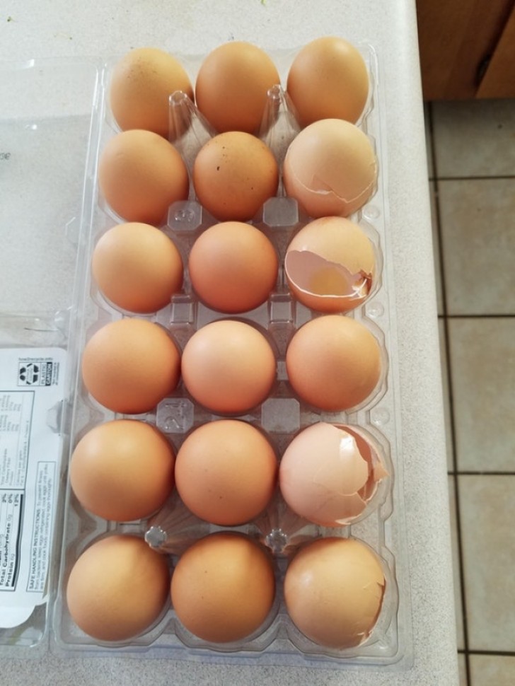 "Mijn man laat de eierschalen in de doos zitten".