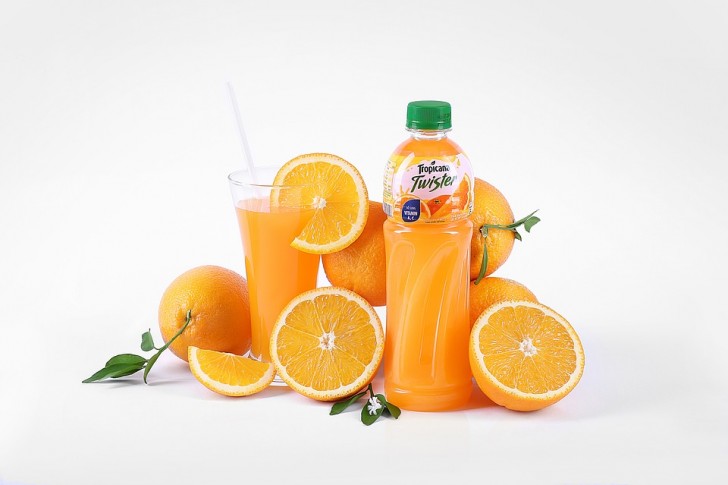7. Le jus 100% orange vendu par les supermarchés contient certainement des substances aromatisantes spécifiques.