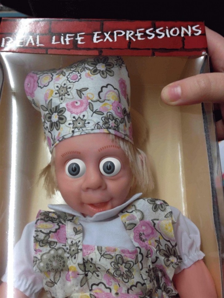 Une poupée aux expressions réalistes..... Ou presque.