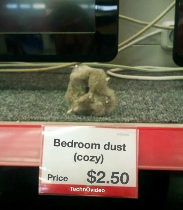 Als je slaapkamer op onverklaarbare wijze vrij is van stof... dan kan je er hier een beetje van kopen!