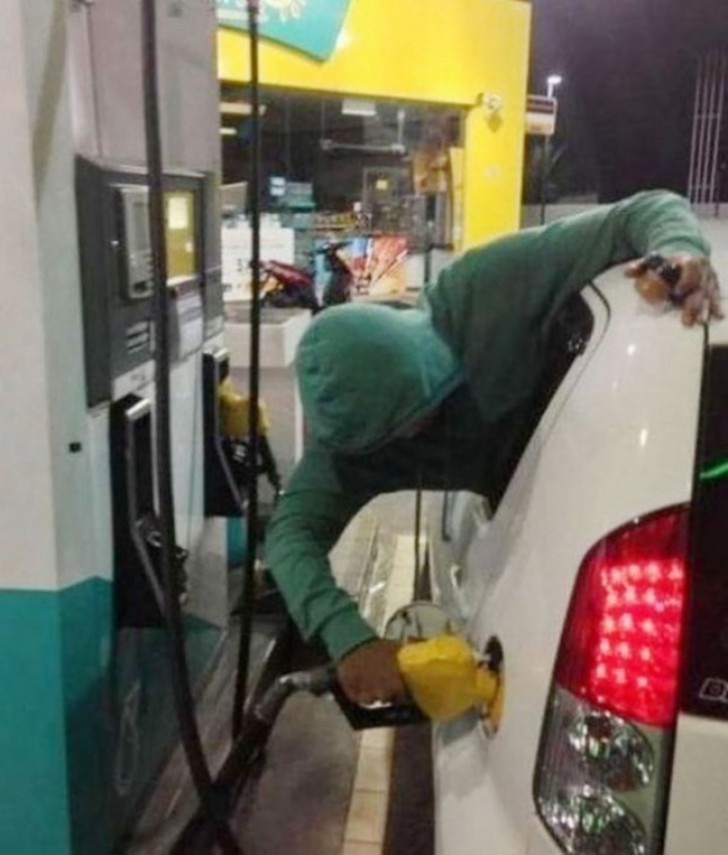 If getting out of your car to fill up your tank is too tiresome, then just position your car well ...