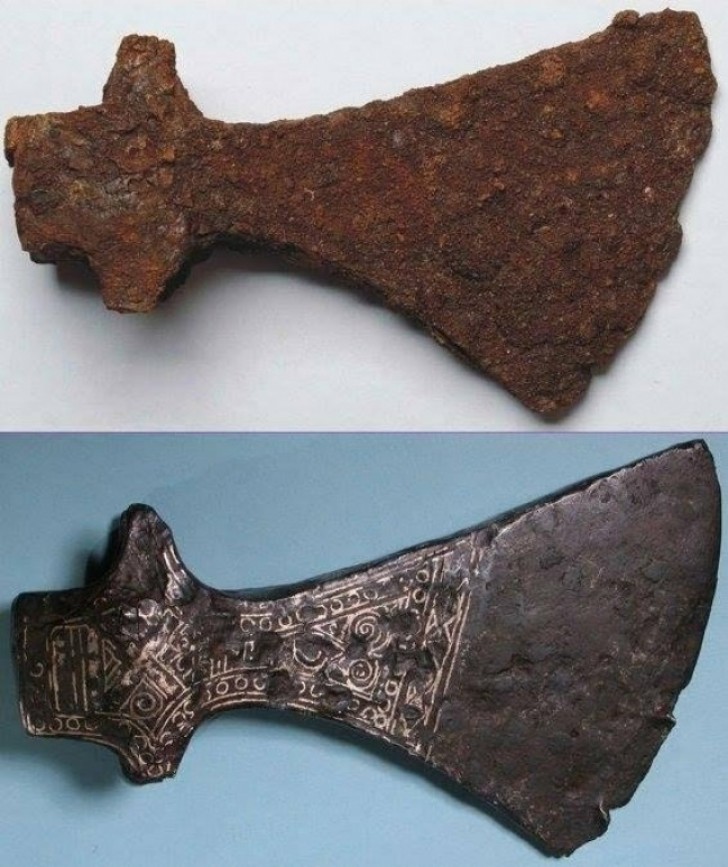 Un hacha vikinga antes y despues de la restauracion.