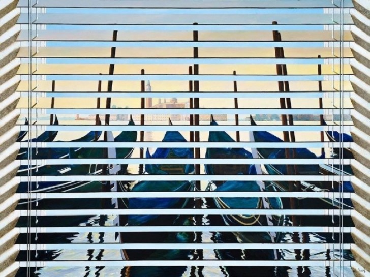But what color is this Venetian blind (from every angle)?