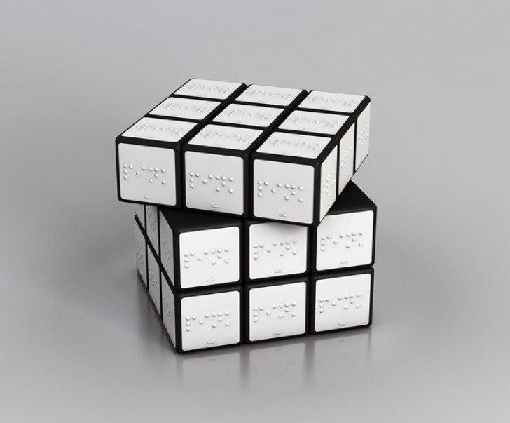 En rubikskub för folk som lider av synskador.