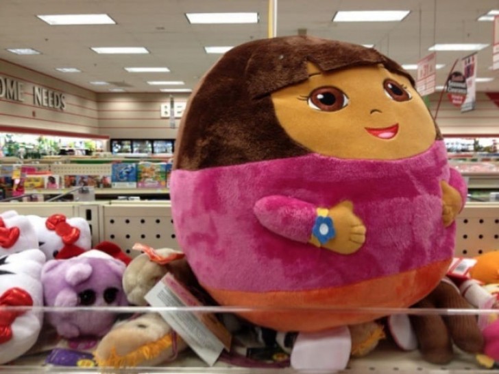 Une peluche de cette taille pourrait écraser un enfant!