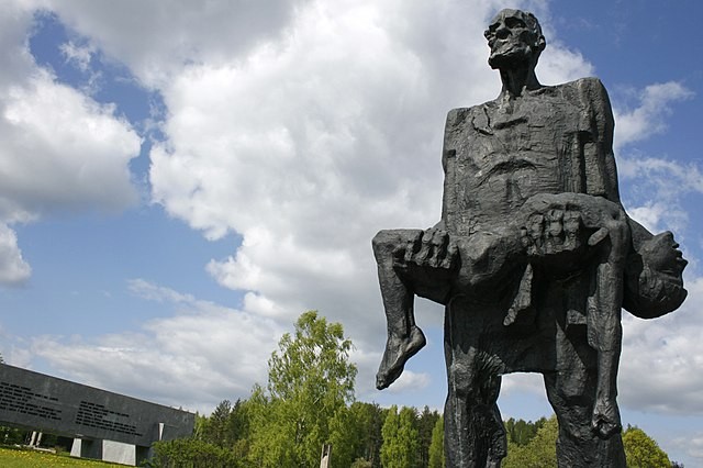 Gedenkplaats Khatyn (Wit-Rusland)